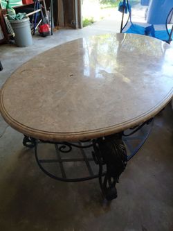 Center marble table