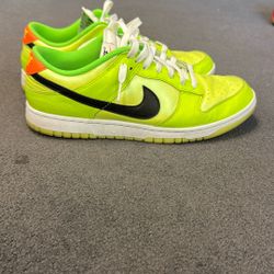 Nike Dunk Low SE 