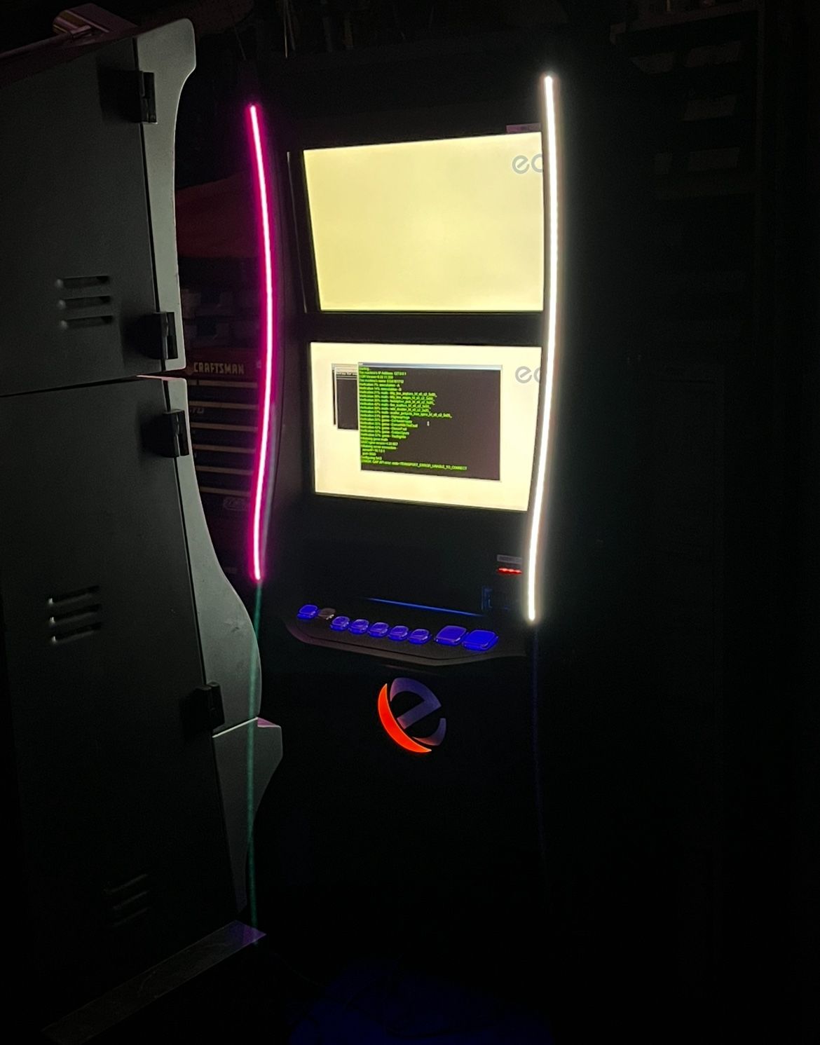 2 Slot machines in Great Condition 