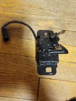 Chevrolet Tahoe Hood Latch Lock Switch for 2015-18 Suburban Cadillac Escalade