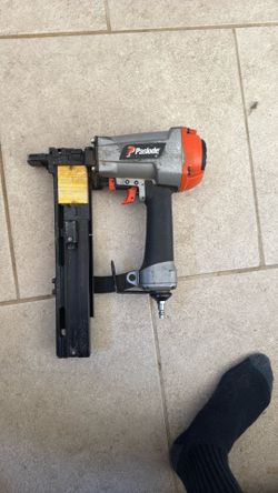 PASLODE WCS200 Heavy Duty Nail Gun (OBO)