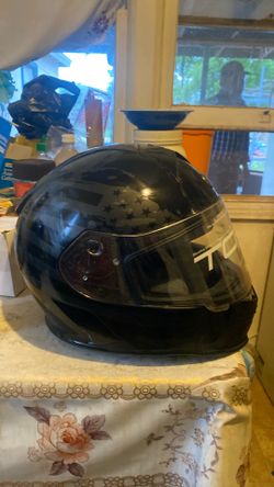 Motorcycle helmet