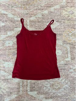 dark red tank top w lace