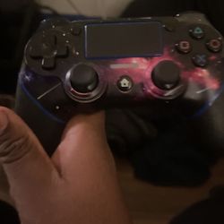 CUSTOM MADE PS4 Controller 