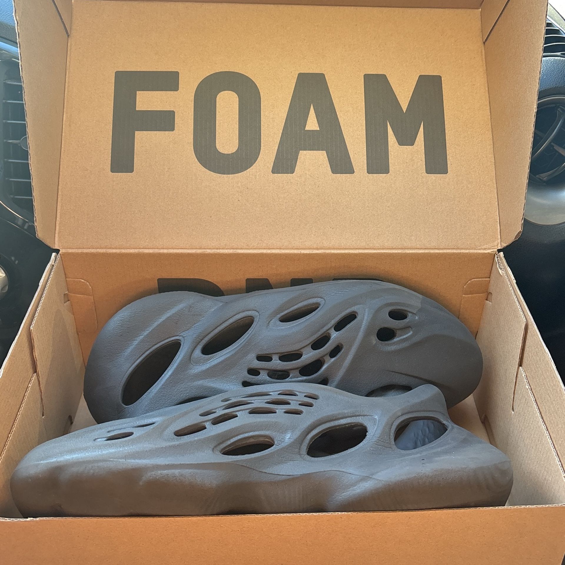 Carbon Foam Runners