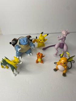 Pokémon Battle Figurines Bundle