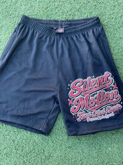 Silent motion mesh shorts