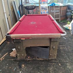 Free Pool Table 