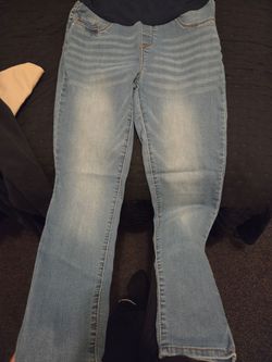 Maternity skinny jeans
