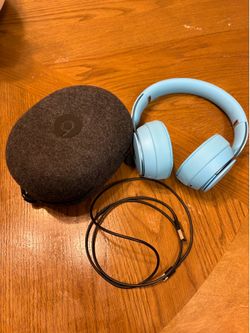 Beats Solo Pro