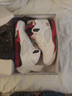 NIKE AIR JORDAN 5 RETRO FIRE RED MEN'S SIZE 12 DS!!!!