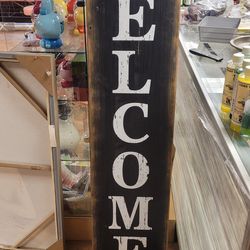 Welcome sign