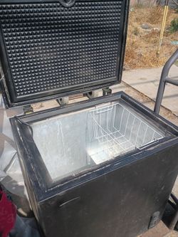 Deep freezer