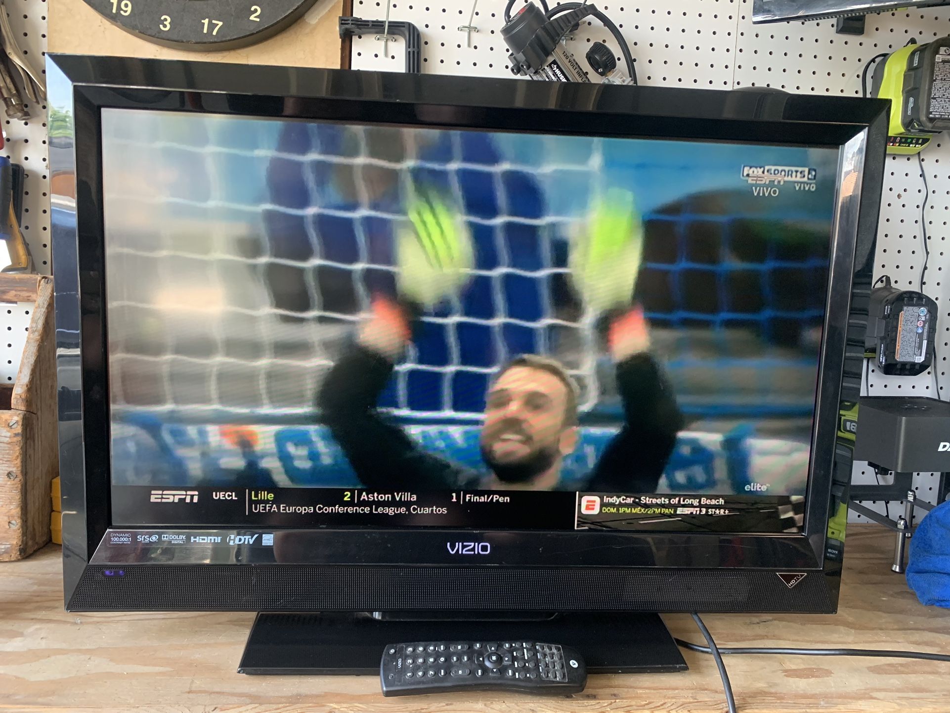 Vizio TV 32”