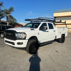 2024 Ram 3500 Crew Cab & Chassis