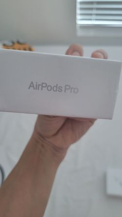 Apple AirPods Pro (2nd generation)