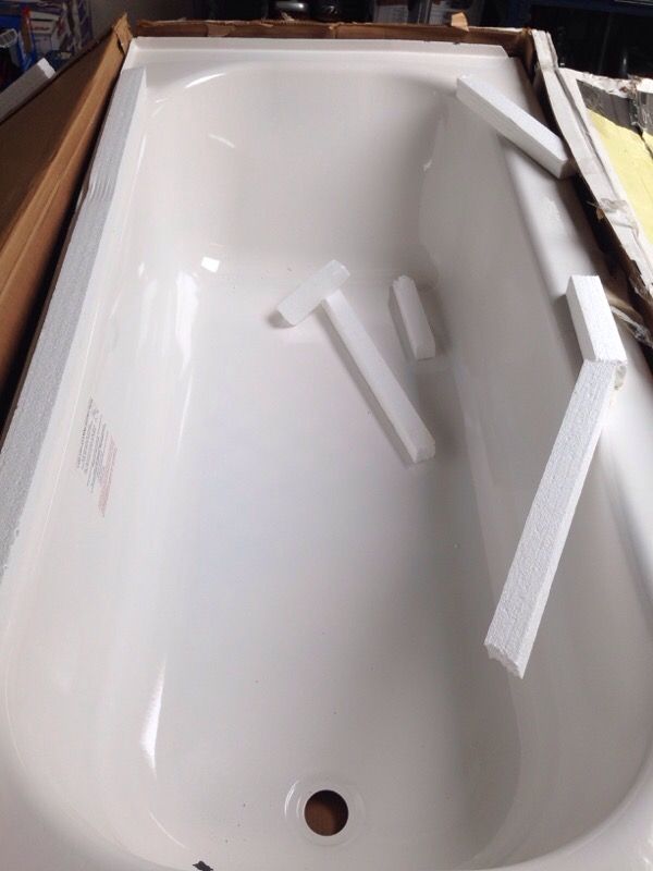 Bootz Industries Maui 5 Ft Bathtub Ideas Bootz Maui 5 Foot White Left Hand Enabled Steel Bath Tub For In