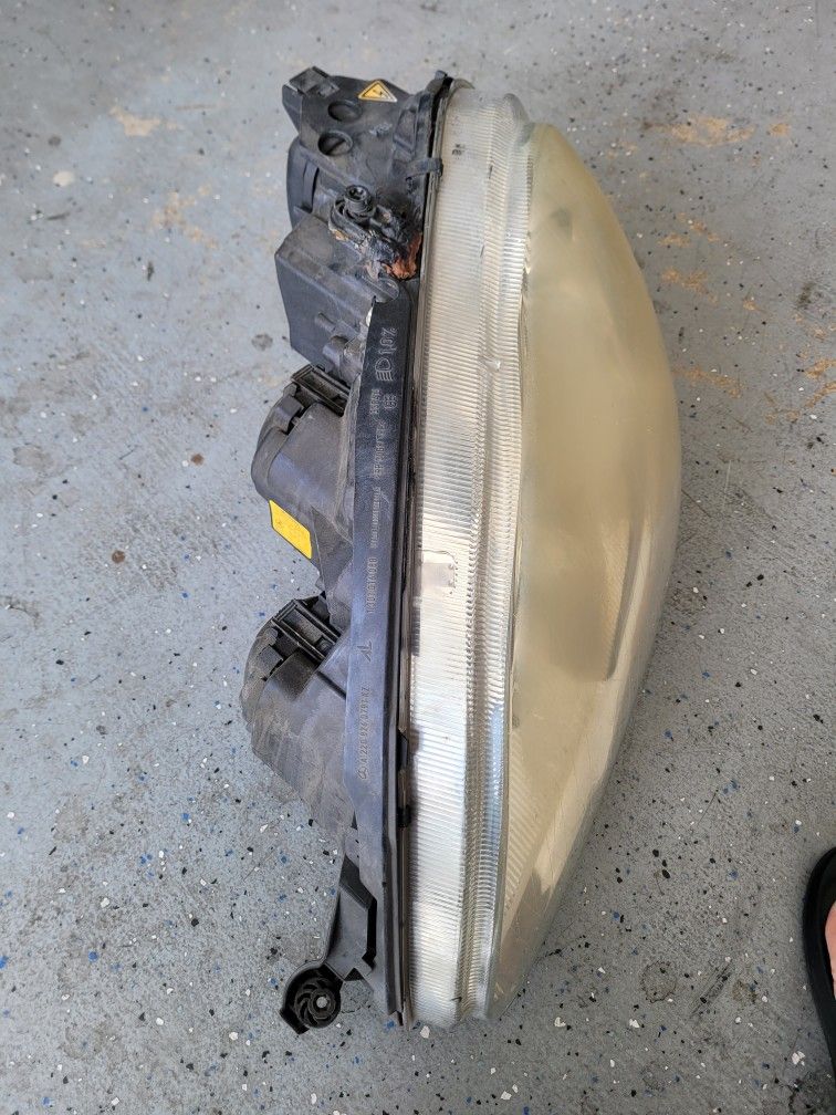 2003-2006 S500 S55 AMG Headlights