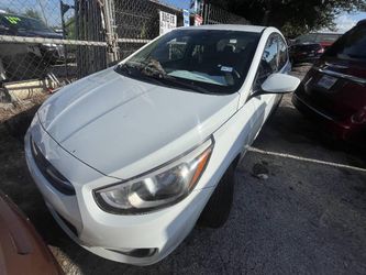 2016 Hyundai Accent