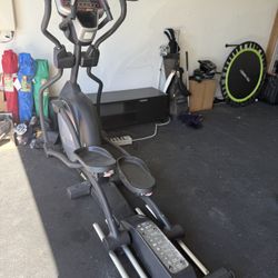 Sole E35 Commercial Elliptical - Heavy Duty