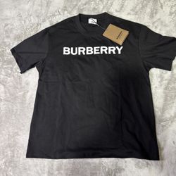 Burberry Tee Shirt Size Large 