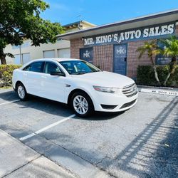 2014 Ford Taurus