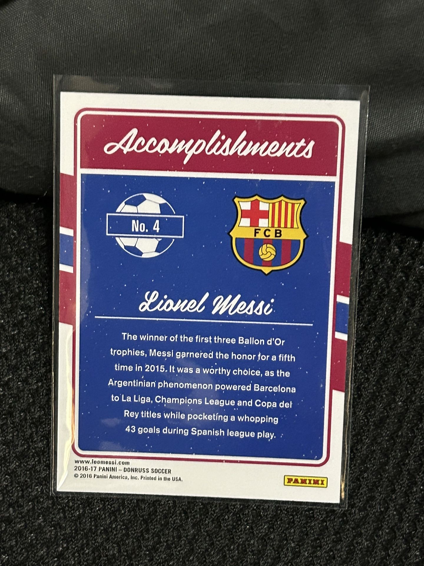 Lionel Messi 2016 Donruss Accomplishments Gold Barcelona for Sale 