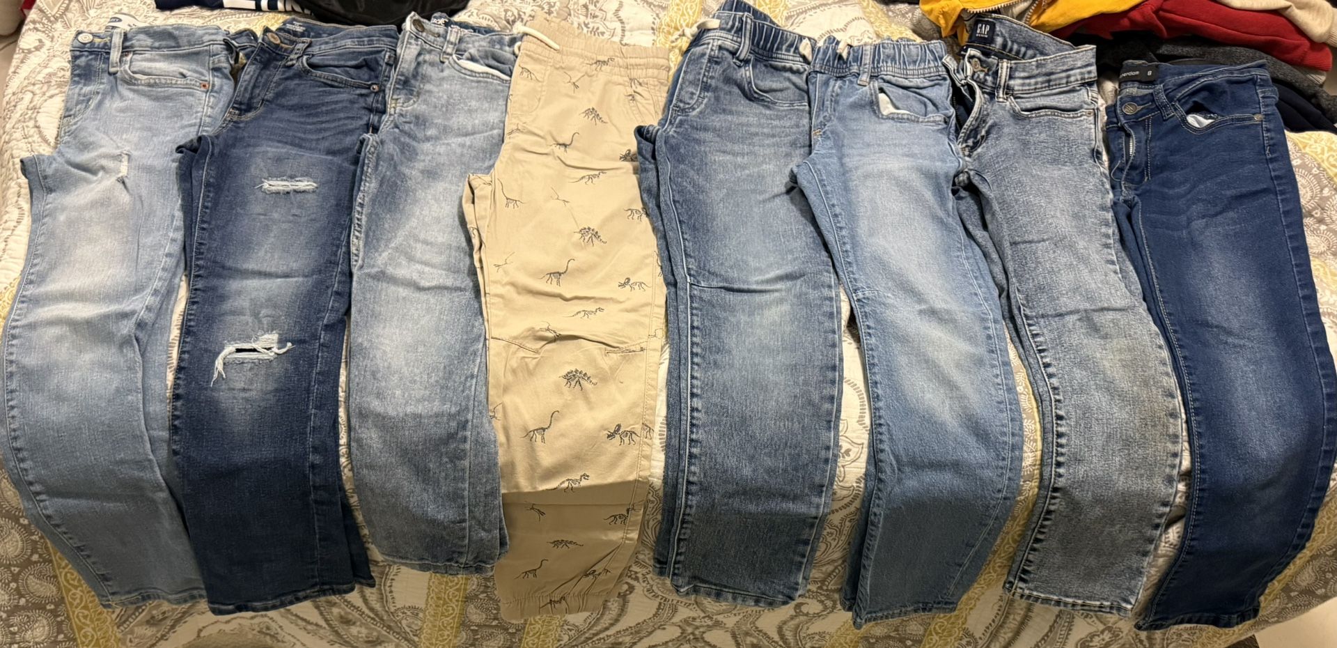 High End Brands Boys 5-7 YR Cloth