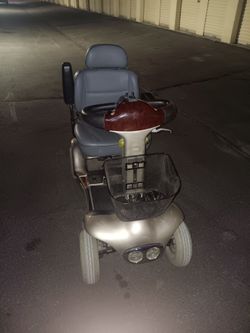 Electric wheelchair