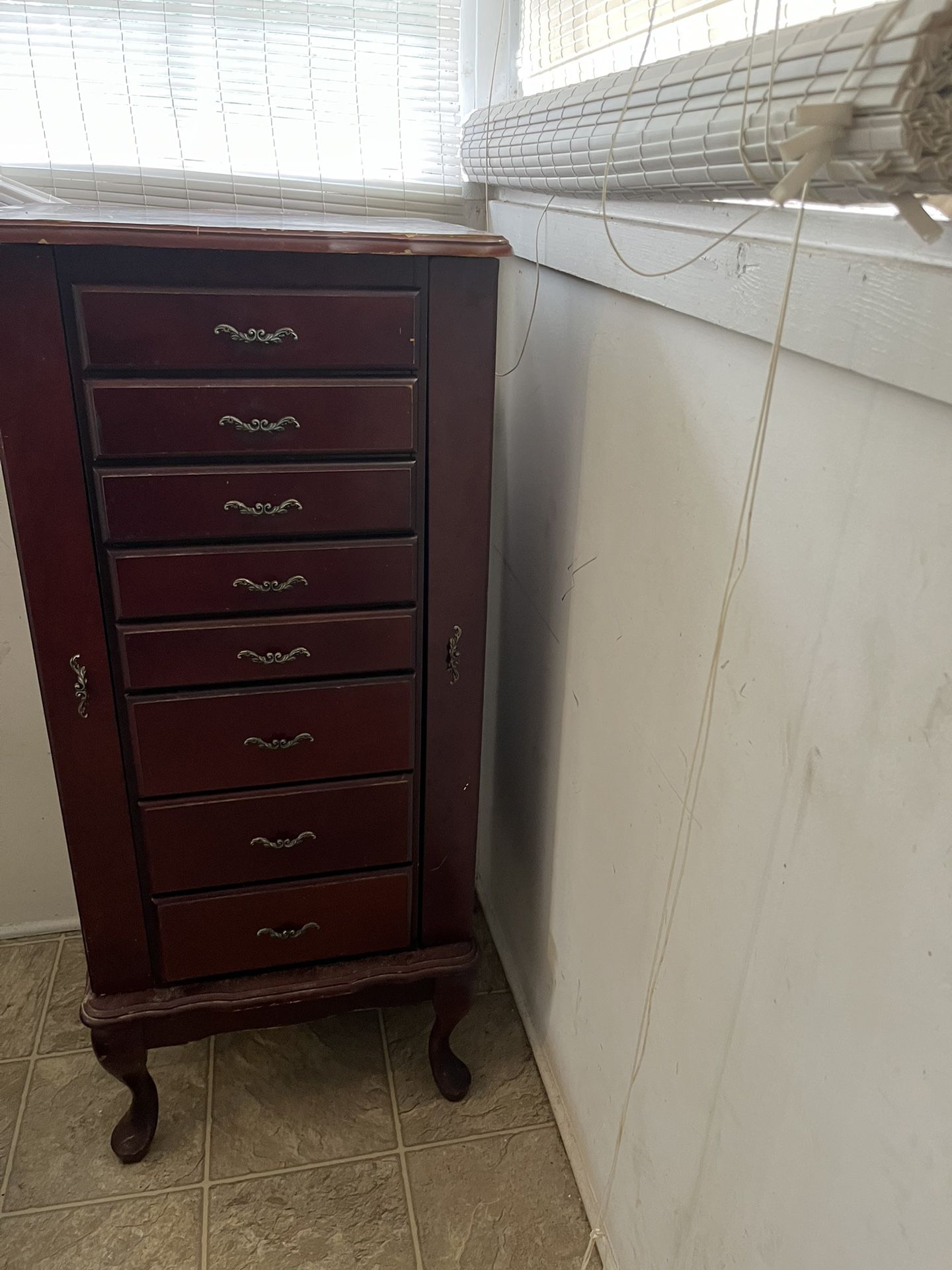 Used Jewelry Chest With Drawers And Mirror