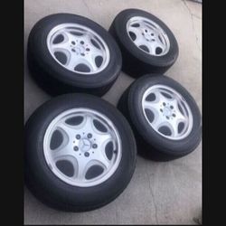 4 —- 225/60r16 5x112 5x4.41 Stock Mercedes S420 Rims Wheels Tires Good 80% Treads!!!!!!!!!!