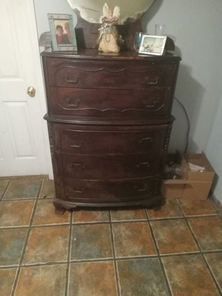 Antique Chester Drawer