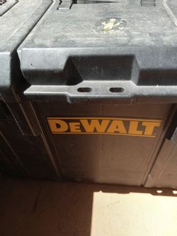 Dewalt Rolling Tool Box