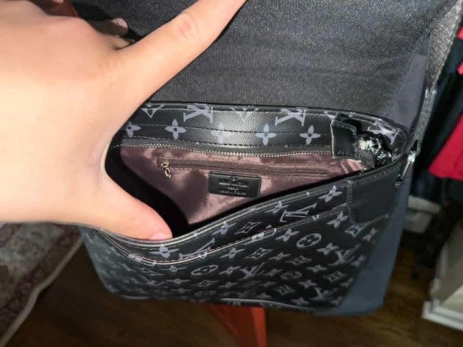 LV Bag Bran New