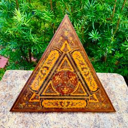 Decorative Triangular Wood Inlay Panel