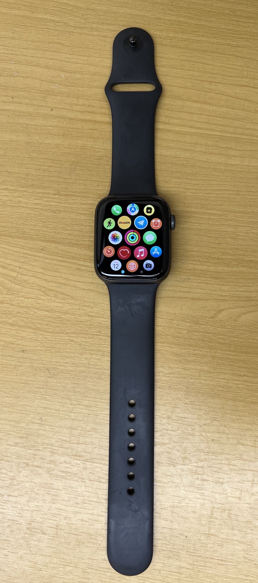 Apple Watch Series 5 (44mm)