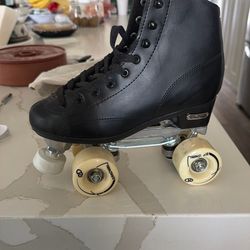 Roller Derby Size 6 Adult