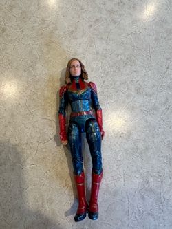 Captain Marvel Figure