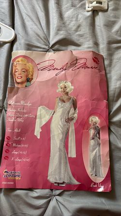 Marilyn Monroe Costume