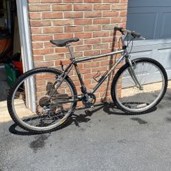 Trek 820 sales 18 inch