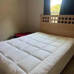 Queen Bed Set