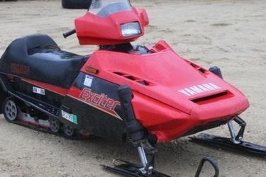 Wtb Yamaha Snowmobile Running Or Not