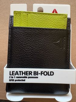 Reebok Leather Bi-Fold Wallet RFID Protected