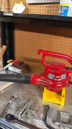 Toro blower chainsaw mop bucket