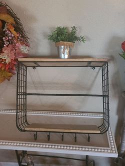 Farmhouse shelf.