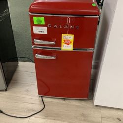 GALANZ GLR31TRDER MINI FRIDGE PE
