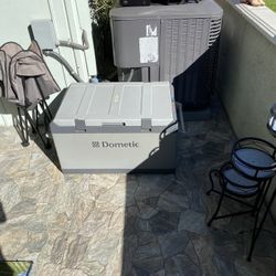 Dometic Fridge/freezer