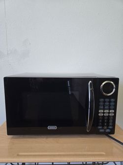 sunbeam 0.9 cu ft watt 900 microwave