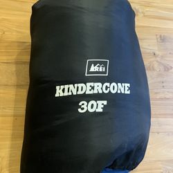 REI Kids Kindercone 30 Sleeping Bag 