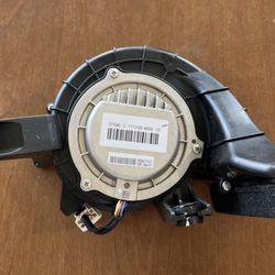 Two OEM Battery Cooling Blower Unit Assembly For Hyundai Sonata, Kia Optima Hybrid